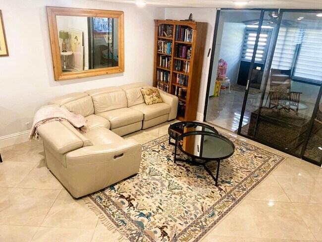 Building Photo - 7810 Lago del Mar Dr