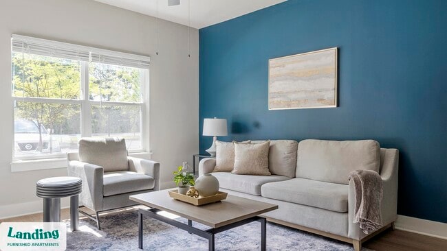 Building Photo - 1880 Maple Dr NW