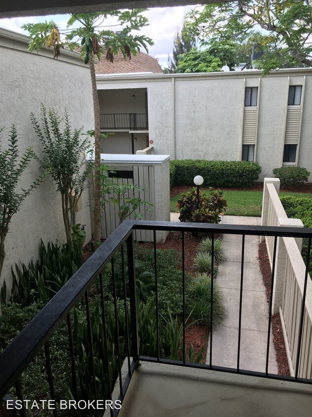 Foto principal - 3234 S Semoran Blvd
