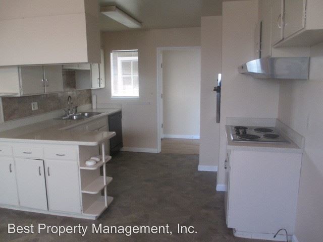 Building Photo - 25843 Madeline Ln