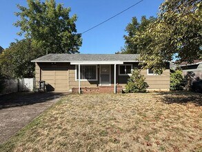 Building Photo - 3312 V St