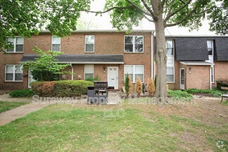 Building Photo - 2116 Harbour Dr