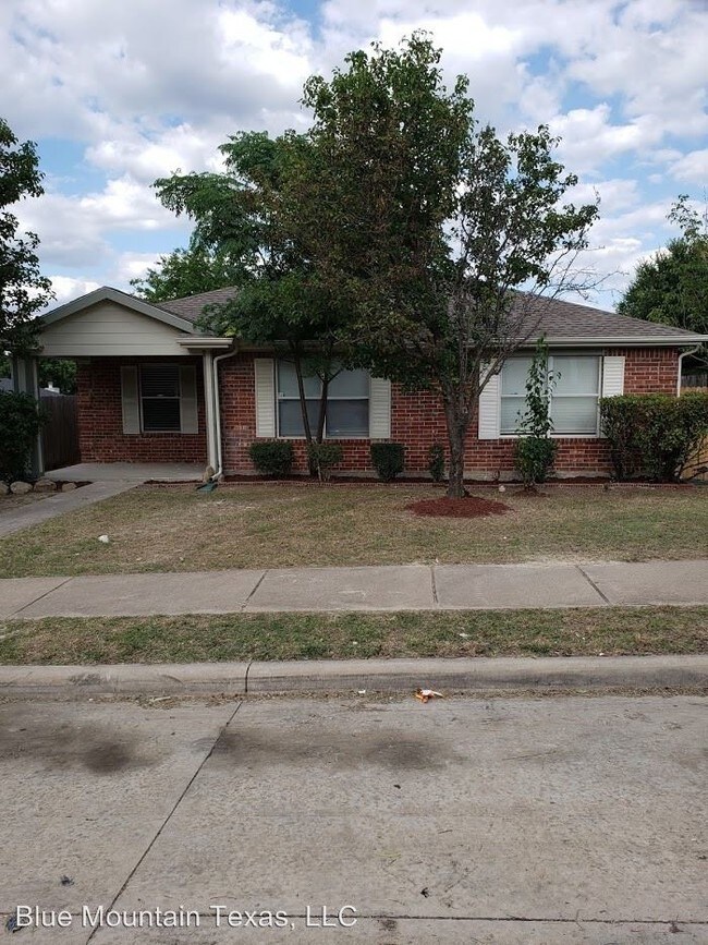 Building Photo - 3 br, 2 bath House - 7308 Amber