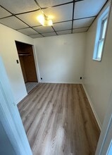 Building Photo - 66 Coolspring St