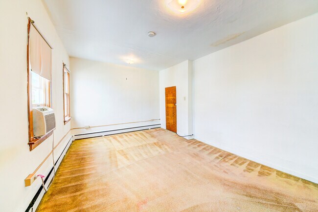 Foto del edificio - Available May - Traditional 2 Bedroom Home!