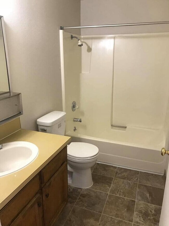 Building Photo - 3681 Casteel St