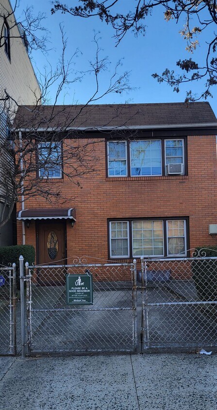 Primary Photo - 173 Cambridge Ave