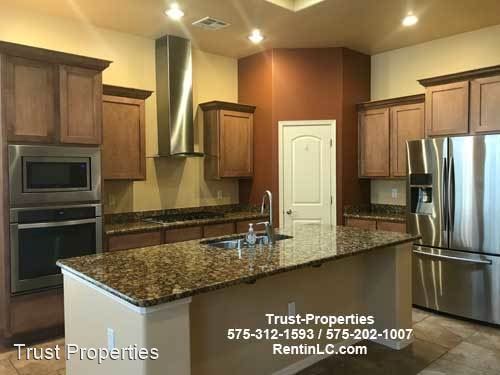 Building Photo - 4 br, 2 bath House - 3646 Santa Marcella Ave