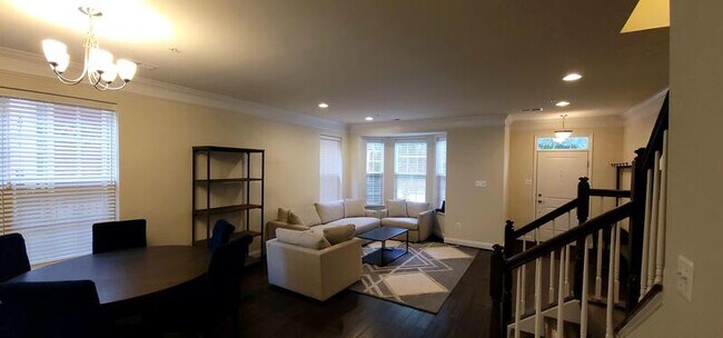 Foto del edificio - 5757 Richards Valley Rd