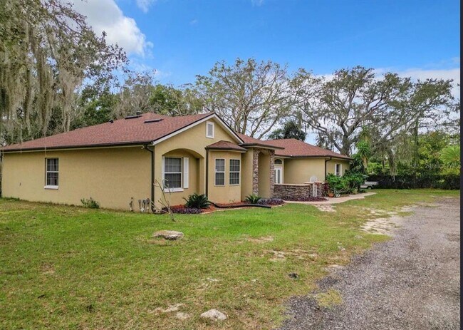 Building Photo - 8684 A D Mims Rd