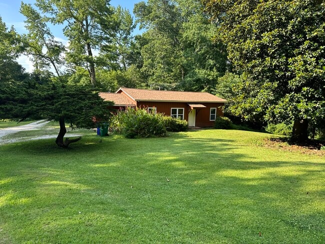 Photo - 5066 Rockbridge Rd SW House