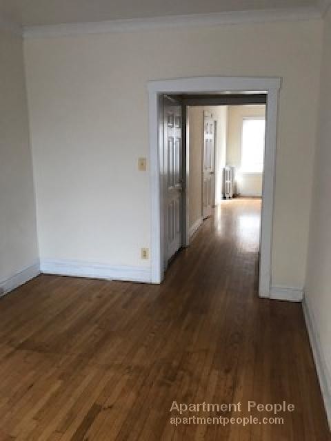 Building Photo - 2471 W Gunnison St