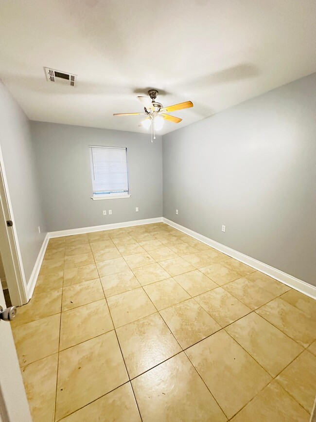 Foto del edificio - 6317 Bellaire Dr