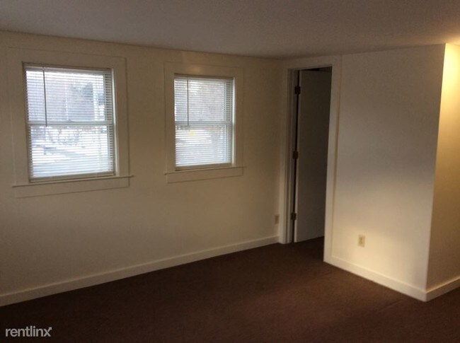 Building Photo - 1 br, 1 bath Apartment - 959 Nut Plains Rd