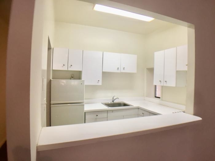 Building Photo - bedroom in Manhattan NY 10016
