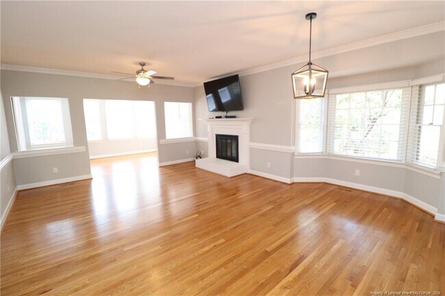 Building Photo - 7915 Footman Way