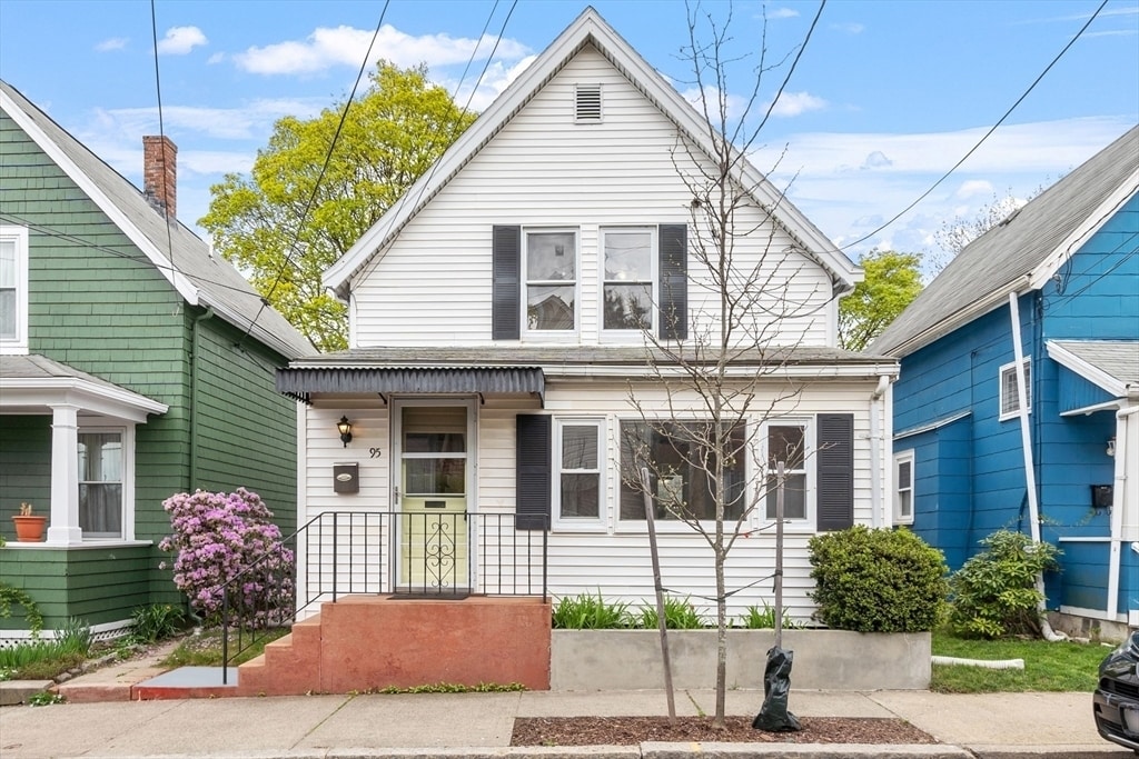 Photo - 95 Moreland St (Somerville, MA)