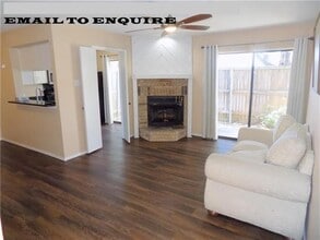 Building Photo - 14800 Enterprise Dr