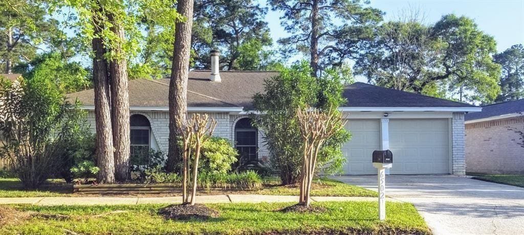 Primary Photo - 6502 Archgate Dr