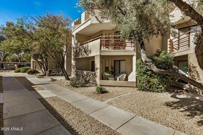 Foto del edificio - 4850 E Desert Cove Ave