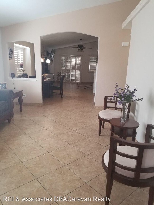 Foto del edificio - 4 br, 2 bath House - 14025 Peter Noyes