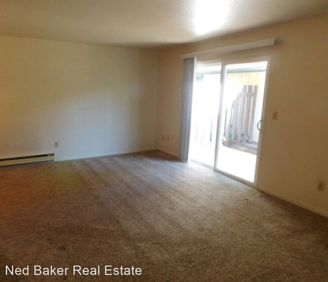 Building Photo - 2 br, 1 bath House - 1443 Madrona Ave. SE