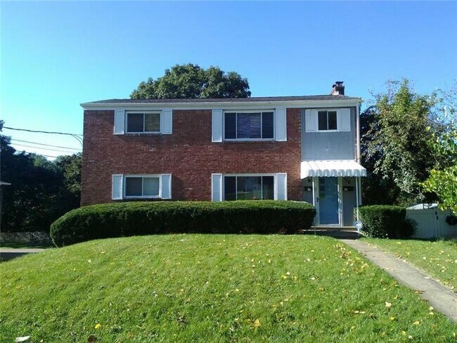 Building Photo - 156 Connie Dr