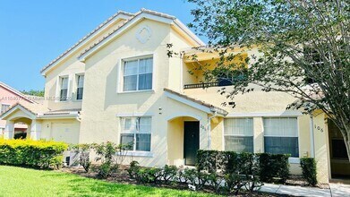 Building Photo - 120 SW Peacock Blvd