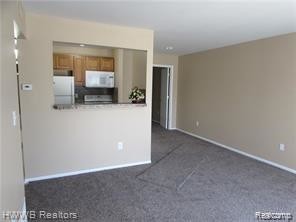 Foto del edificio - 831 Bloomfield Village Blvd
