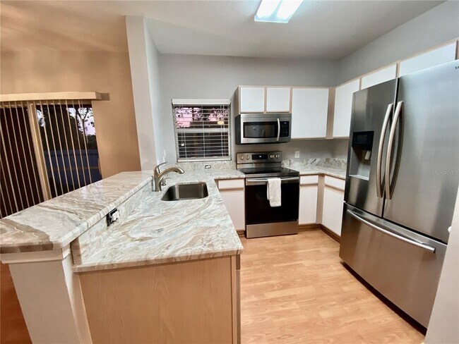 Building Photo - 1231 Charlesworth Dr
