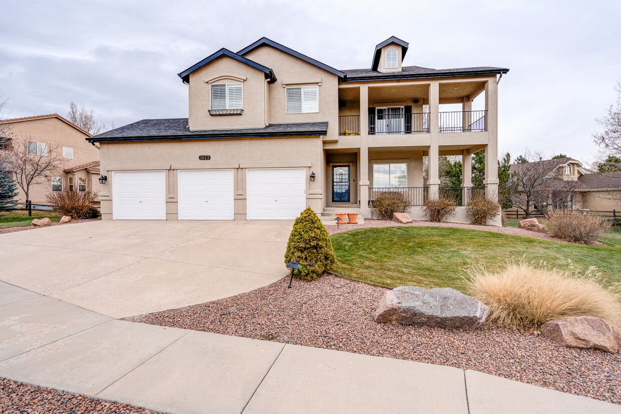 Foto principal - 5613 Bridlespur Ridge Pl