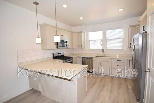 Foto del edificio - 4312 W Silver Peak Ln