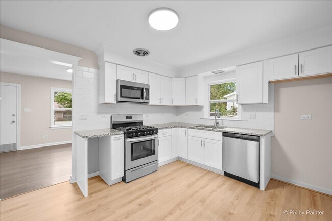 Foto del edificio - 23776 N Overhill Dr