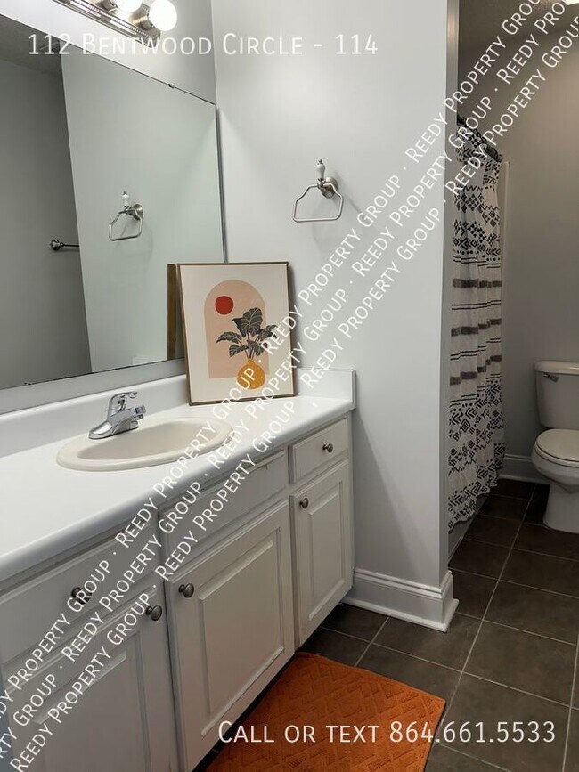 Foto del edificio - 3Bed/2Bath Townhouse located near Spartanb...