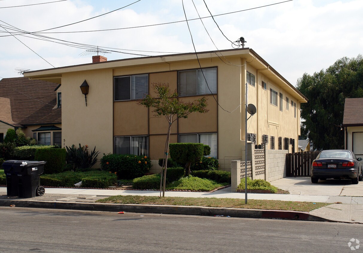 Building Photo - 518 S Short St