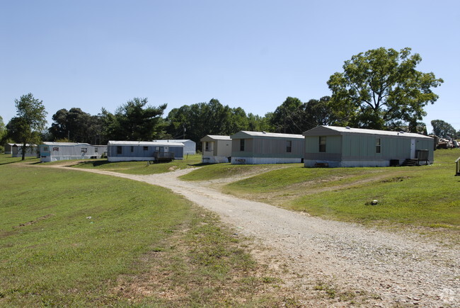 Foto del edificio - Barnes Mobile Home Park