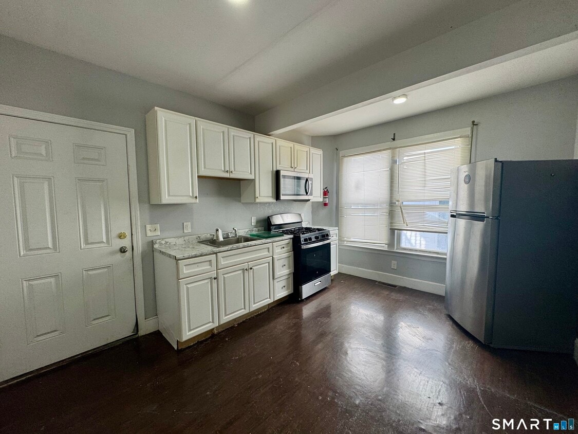 Foto del edificio - 127 Caroline St