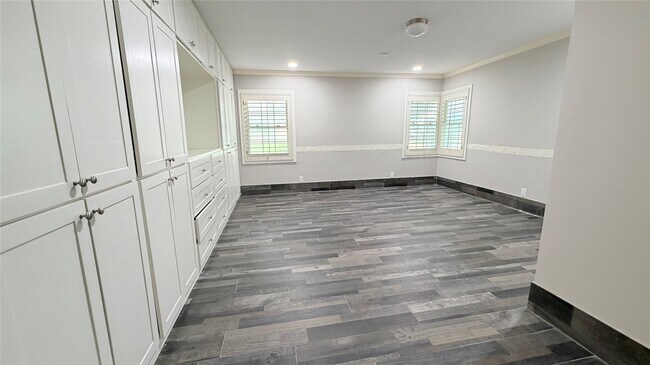 Foto del edificio - 3310 N Braeswood Blvd