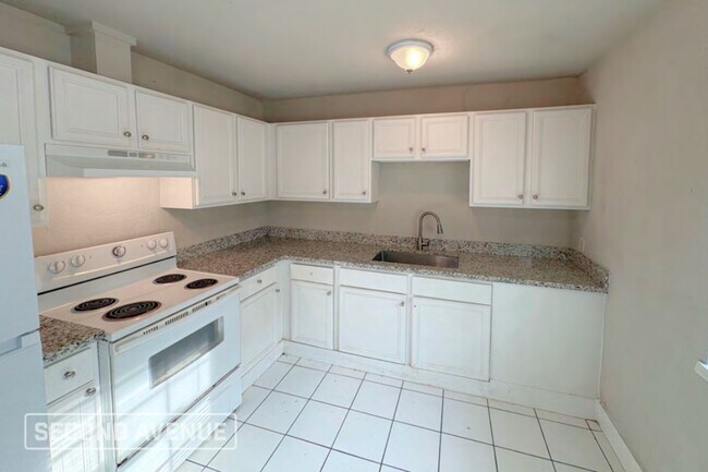 Foto del edificio - 10310 Buffum St