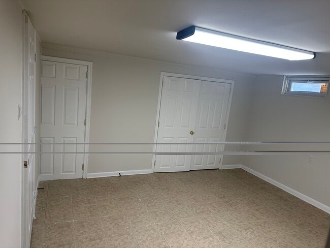 Building Photo - 3381 Horsehead S