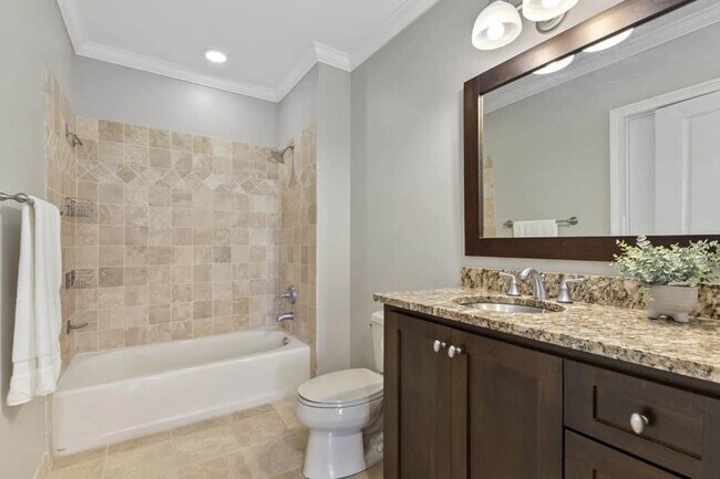 Building Photo - 575 S Virginia Hills Dr