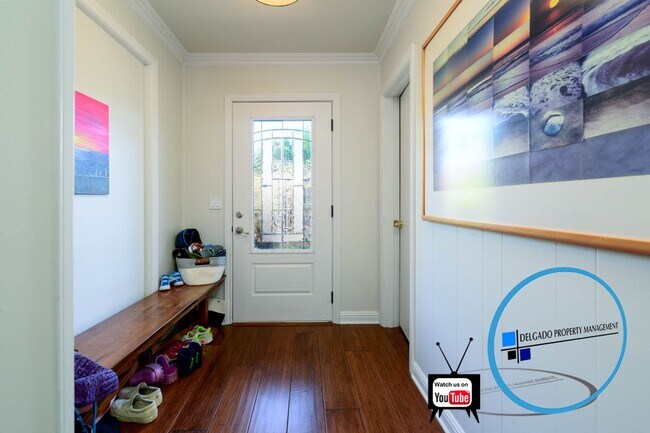 Foto del edificio - Benicia! GORGEOUS home with in-law unit