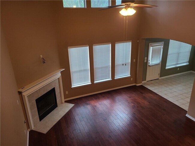 Building Photo - 1318 Irish Moss Trail