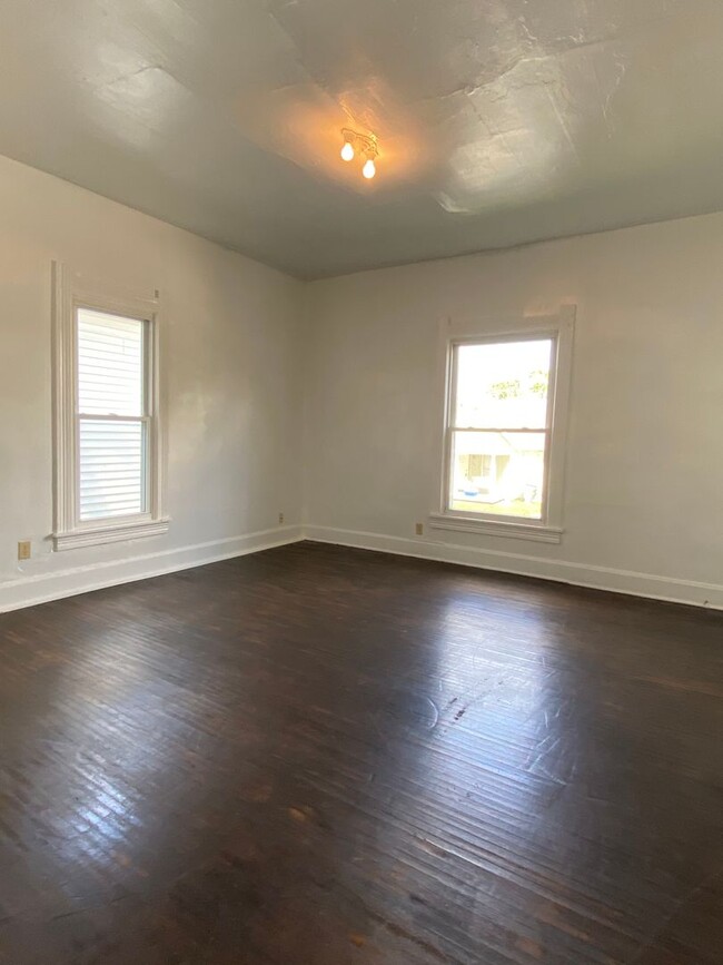 Foto del edificio - 717 N Grant St