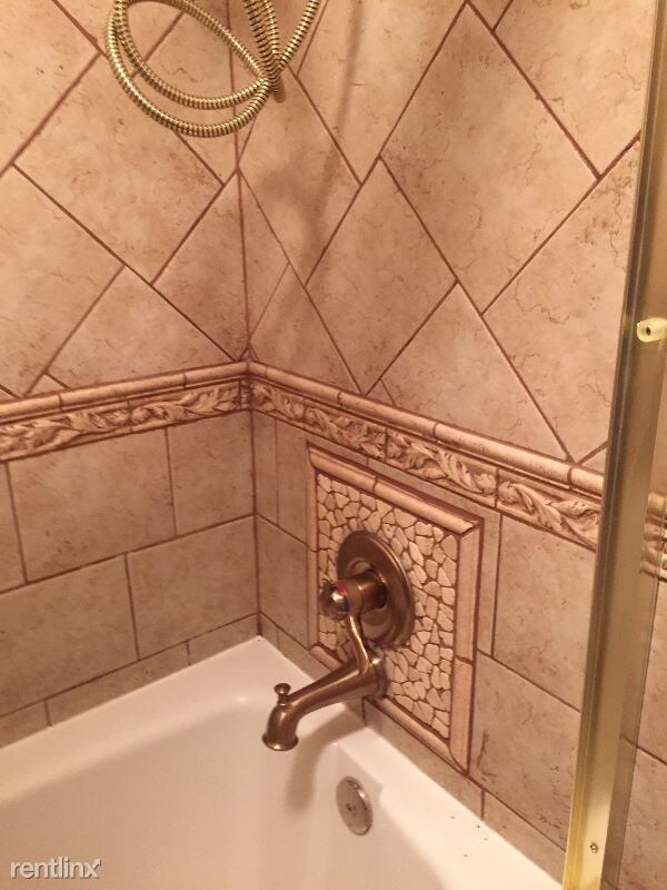 Foto del edificio - 2 br, 2 bath Townhome - 6463 Village Pkwy