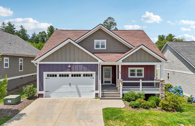 Building Photo - 64 Leyland Cir
