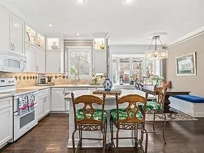 Building Photo - 8401 W 127th Cir