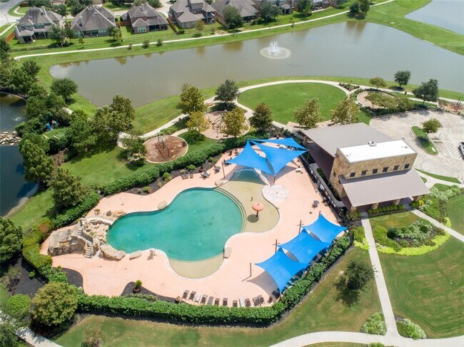 Foto del edificio - 3934 Lupin Bush Ln