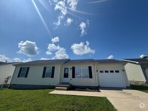 Building Photo - 313 Hilton Way