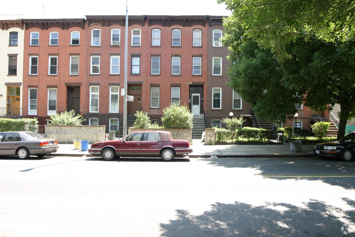298 Gates Ave, Brooklyn, NY 11216 Apartments in Brooklyn, NY